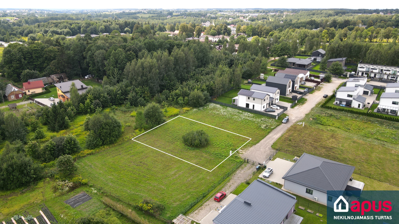 Valdemaro Čarneckio g., Pavilnyje, Vilniuje