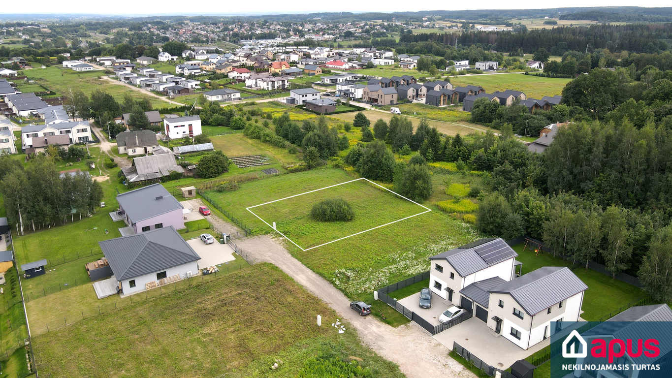 Valdemaro Čarneckio g., Pavilnyje, Vilniuje
