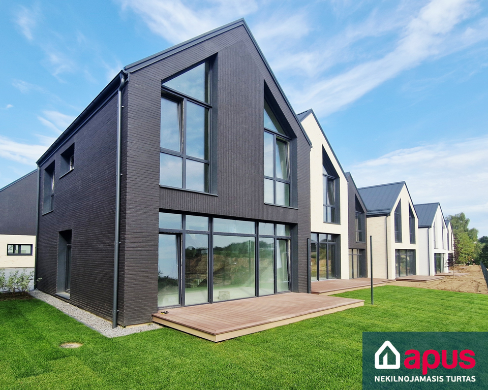 Žemoji g., Pavilnyje, Vilniuje